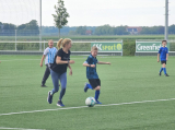 Laatste training S.K.N.W.K. JO10-1 (partijtje tegen de ouders) van woensdag 22 mei 2024 (132/133)